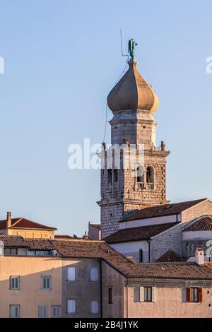 Krk Duomo campanile, Krk, isola di Krk, baia di Quarnero, costa adriatica, Croazia Foto Stock