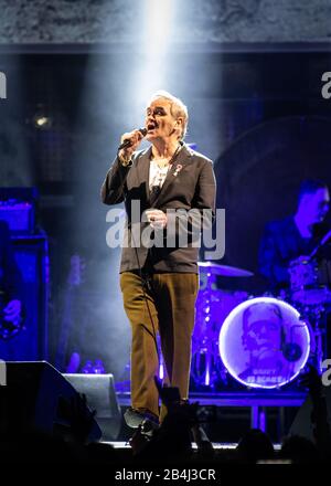 Leeds, Regno Unito. 6th Mar, 2020. Morrissey inizia il suo ultimo tour britannico ed europeo alla Leeds First Direct Arena, in coincidenza con l'uscita del suo ultimo album; Non SONO un cane Su un credito catena: Kenny Brown/Alamy Live News Foto Stock