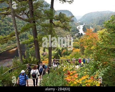 Agawa Canyon 'Gruppo Dei Sette' Treno, Regione Di Algoma, Autunno, Kanada, Ontario, Wanderer Foto Stock