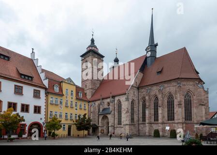 Germania, Turingia, Schmalkalden, Stadtkirche St. Georg, Altmarkt, Città Vecchia. Foto Stock