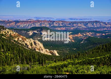 Usa, Stati Uniti D'America, Red Canyon, Dixie National Forest, Bryce Canyon, Utah, Stati Uniti Sud-Occidentali, Utah State Route 12, Scenic Byway, Escalante, Capitol Reef National Park, Foto Stock