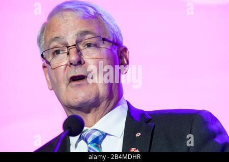 Marc Garneau, Ministro dei Trasporti, Canada, parla al vertice della Camera di Commercio degli Stati Uniti a Washington, D.C. il 5 marzo 2020. Foto Stock