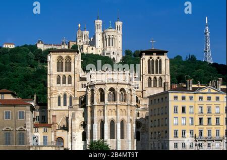 Cattedrale Di San Giovanni E Basilica Di Notre Dame De Fourviere, Lione, Francia, Auvergne-Rhône-Alpi Foto Stock