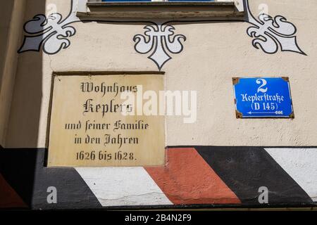 Lapide sulla casa di Johannes Keplero a Keplerstrasse, Regensburg, Alto Palatinato, Baviera, Germania Foto Stock