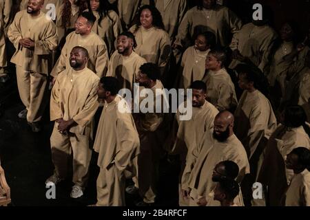 Kanye West Sunday Service showduring Paris Fashion Week fallwinter 20-21 Foto Stock