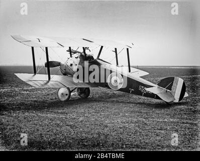 Una fotografia d'epoca, scattata il 7th settembre 1917, di un biplano da caccia britannico Sopwith Camel. B6291, del corpo volante reale. Foto Stock