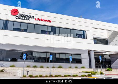 27 febbraio 2020 San Jose / CA / USA - Beckman Coulter Inc sede in Silicon Valley; Beckman Coulter sviluppa, produce e commercializza prodotti a. Foto Stock