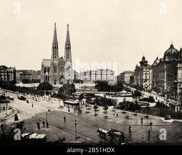 Chiesa Votiva, Ringstrasse, Vienna Austria. Europa. Vecchia fotografia fine del 19th secolo da Portfolio di Fotografie di John L Stoddard 1899 Foto Stock