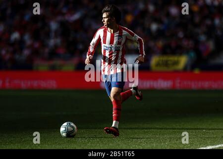 Stadio Wanda Metropolitano, Madrid, Spagna. 7th Mar, 2020. La Liga Calcio, Atletico de Madrid contro Siviglia; Joao Felix (Atletico de Madrid) sul pallone credito: Action Plus Sport/Alamy Live News Foto Stock