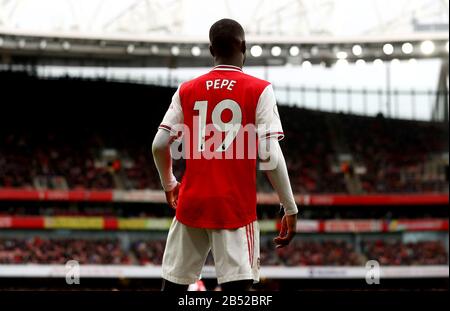 Nicolas Pepe dell'Arsenal durante la partita della Premier League all'Emirates Stadium di Londra. Foto Stock