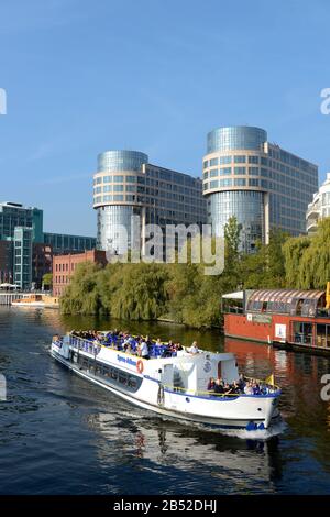 Spree, Meierei Bolle, Spreebogen, Alt-Moabit, Berlino, Deutschland Foto Stock