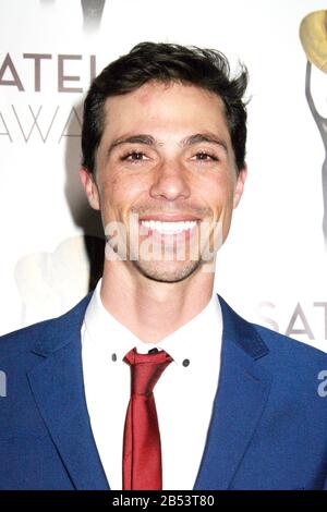 Los Angeles, Stati Uniti. 01st Mar, 2020. Alex KKingi 03/01/2020 i 24th satellite Awards si sono tenuti al Viceroy l'Ermitage Beverly Hills a Beverly Hills, California Credit: Cronos/Alamy Live News Foto Stock