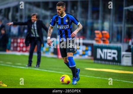 Milano, Italia. 01st Gen 2020. Cristiano Biraghi Del Fc Internazionale /Lm Credit: Agenzia Fotografica Indipendente/Alamy Live News Foto Stock