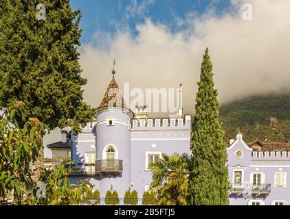 Edificio caratteristico con dettagli straordinari nel centro storico della città di bolzano in Alto Adige. Trentino Alto Adige, Italia Settentrionale, Europa Foto Stock