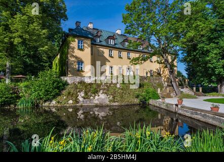 Palazzo Staniszow, XVI secolo, hotel nel villaggio di Staniszow, Jelenia Gora Cultura Valley Park, vicino a Jelenia Gora, Bassa Slesia, Polonia Foto Stock