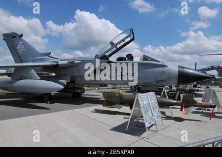 Tornado IDS, Deutsche Luftwaffe, Ila, Berlino-Schoenefeld, Deutschland Foto Stock