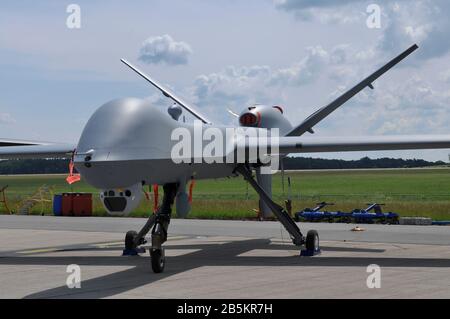 Drohne, Predator B, U.S. Esercito, Ila, Berlino-Schoenefeld, Deutschland Foto Stock