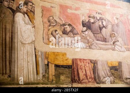 La morte di san Francesco affresco di Giotto nella Cappella Bardi nella Basilica di Santa Croce Firenze Italia Foto Stock