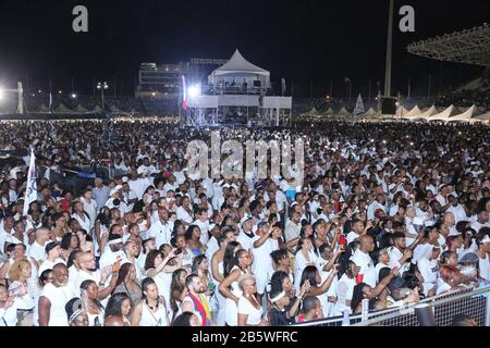 Port OF SPAIN, TRINIDAD - 17 FEBBRAIO: Visualizzazione del pubblico al concerto finale di Machel Monday ‘The Wedding’ durante il Carnevale allo Stadio Hasely Crawford Foto Stock