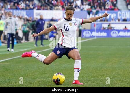 Harrison, New Jersey, Stati Uniti. 08th Mar, 2020. Carli Lloyd degli Stati Uniti con la palla contro la Spagna durante una partita di calcio della SheBelieves Cup, domenica 8 marzo 2020, a Harrison, New Jersey, USA. (Foto Di Ios/Espa-Images) Credito: Agenzia Fotografica Europea Per Lo Sport/Alamy Live News Foto Stock