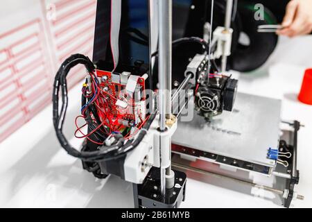 Stampante 3D al lavoro, dettagli chip Foto Stock