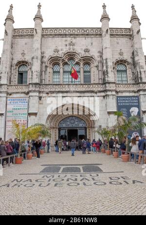 Lisbona, Portogallo - Marzo 1st, 2020: National Archaeology Museum, Lisbona, Portogallo. Ingresso all'aperto Foto Stock