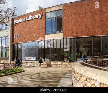 Exeter Library, Devon Center, Castle Street, Exeter, Devon, Inghilterra, Regno Unito Foto Stock