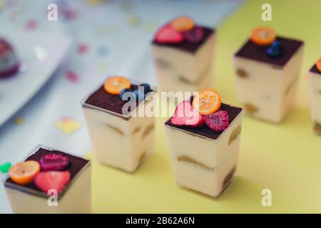 Cupcake di nozze . Candy bar, primo piano Foto Stock