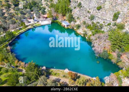 Lago di Zaros in primavera, Creta, Grecia. Foto Stock