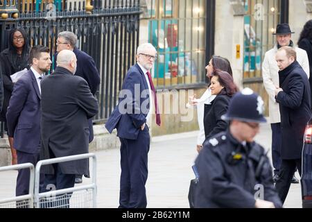 Londra, Regno Unito - 9 Mar 2020: Jeremy Corbyn, leader uscente del Partito laburista in arrivo per il Commonwealth Day Service all'Abbazia di Westminster. Foto Stock