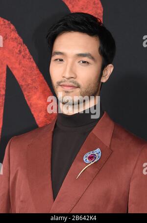 Hollywood, California, Stati Uniti 9th Marzo 2020 attore Yoson An partecipa alla prima mondiale di Disney's 'Mulan' il 9 Marzo 2020 al Dolby Theatre di Hollywood, California, USA. Foto Di Barry King/Alamy Live News Foto Stock