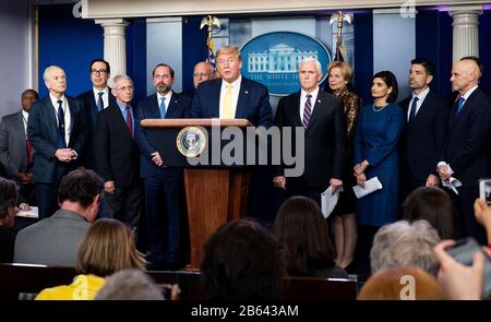 Washington, Stati Uniti. 09th Mar, 2020. Il presidente Donald Trump parla alla conferenza stampa della Task Force Coronavirus. Credit: Sopa Images Limited/Alamy Live News Foto Stock