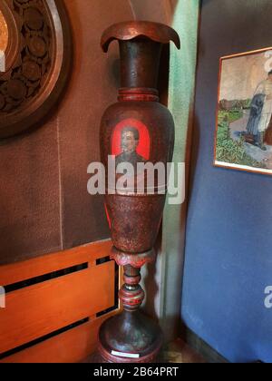 Vaso In Mostra, Museo Di Joseph Stalin, Gori, Georgia Foto Stock