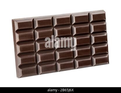 Barra di cioccolato fondente isolata su sfondo bianco. Tracciato di ritaglio Foto Stock