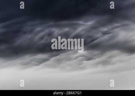 cloud lenticolare e tempesta da vicino Foto Stock