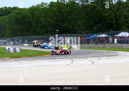 Elkhart Lake, Wisconsin - 23 Giugno 2019: 20 Ed Jones, Emirati Arabi Uniti, Ed Carpenter, Gara Di Indycar Ntt In Road America. Foto Stock