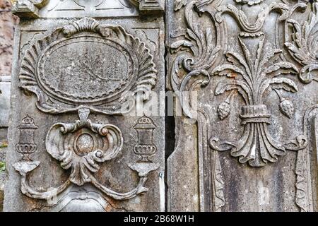 29 SETTEMBRE 2017, ISTANBUL, TURCHIA: Dettaglio decorazione nella famosa attrazione turistica - Palazzo Topkapi Foto Stock