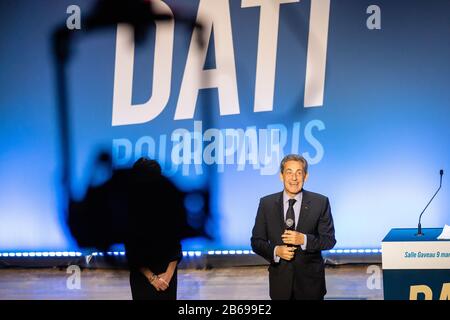 Parigi, Francia. 9th Mar, 2020. L'ex presidente francese Nicolas Sarkozy parla durante un rally politico per Rachida dati, Les Republicains (LR) candidato al partito per le prossime elezioni maorali di Parigi 2020, a Parigi, Francia, 9 marzo 2020. Credito: Aurelien Morissard/Xinhua/Alamy Live News Foto Stock