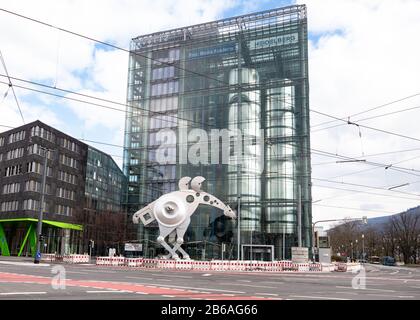 S-Printing scultura a cavallo di fronte al Print Media Building, Heidelberg, Germania, Europa Foto Stock