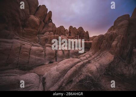 Joshua Tree Rock Formazione Foto Stock