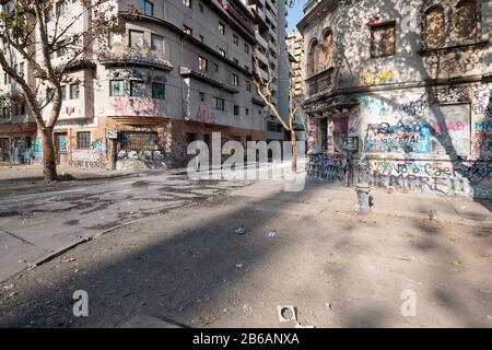 Santiago, Cile - 01 Marzo 2020: La Distruzione Della Zona Zero. Foto Stock