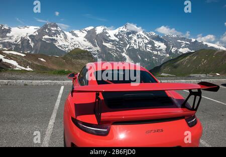 Porsche GT3 RS, Grossglockner alta strada alpina | Porsche GT3 RS Grossglockner Hochalpenstrasse Foto Stock