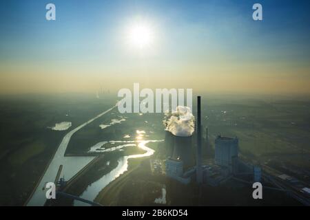 , centrale elettrica Gersteinwerk presso il fiume Lippe a Werne-Stockum, vista aerea, Germania, Renania settentrionale-Vestfalia, zona della Ruhr, Werne Foto Stock