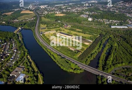 Foce del fiume Volme nel fiume Ruhr sulla strada statale 1, centrale elettrica ctrica Hengstey, 05.05.2014, vista aerea, Germania, Nord Reno-Westfalia, Ruhr Area, Hagen Foto Stock