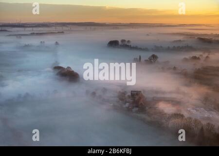 Alba sul fiume Lippe a Hamm, vista aerea, 11.12.2013, Germania, Renania Settentrionale-Vestfalia, Ruhr Area, Hamm Foto Stock