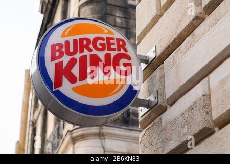 Bordeaux , Aquitaine / France - 10 30 2019 : Burger King segno sul negozio ristorante fast food franchising logo negozio Foto Stock