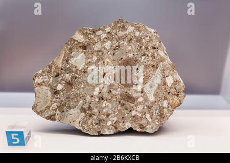 Impact fusione di roccia formatasi nel cratere meteorite Foto Stock