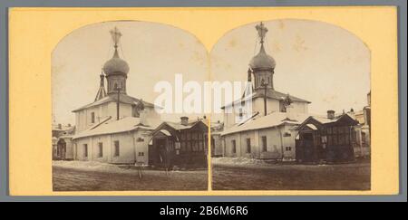 Exterieur van een kerk te Moskou MOSCOU (titel op Object) esterno di una chiesa a Mosca Moscou (title Object) Tipo Di Proprietà: Stereo picture numero articolo: RP-F F07340 Iscrizioni / marchi: Iscrizione vero, manoscritto: 'Place du marché' Produttore : fotografo: Anonymous Place manufacture: Moscow Data : ca. 1850 - ca. 1880 caratteristiche Fisiche: Albume materiali di stampa: Carta di cartone Tecnica: Albume dimensioni di stampa: Supporto secondario: H 85mm × W 170 mm Oggetto: Chiesa (esterno) façade (o casa o edificio) Dove: Mosca Foto Stock