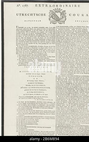 Extra-Ordinaire Utrechtse Courant van 17 mei 1787 Extra-Ordinaire Utrechtse Courant Donderdag den 17 May Ao 1787 No 7 (titel op Object) episodio 7 della Gazzetta extra-ordinaria di Utrecht del 17 maggio 1787 con un record di funerale Cornelis Visscher (ucciso in combattimento vicino Vreeswijk il 9 maggio) A Utrecht stampato nel 1787. Giornale il 15 maggio. Bordi neri lutto, testo in due colonne in cima ad uno stemma di Utrecht. Produttore : editore: Anonimo luogo produzione: Utrecht Data: Maggio 17 1787 caratteristiche Fisiche: Testo stampa con vignettatura legno materiale: Carta Tecnica: Letterpress Foto Stock