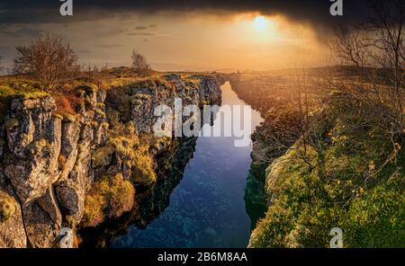 Flosagja Fissure, Parco Nazionale Di Thingvellir, Islanda Foto Stock